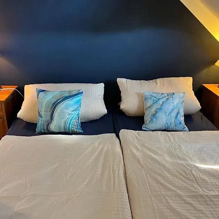 Luna -3 Schlafzimmer, Waschmaschine, Küche, Wlan, Ca 15 Min Bis Zum Europa Park, Apartment Malterdingen