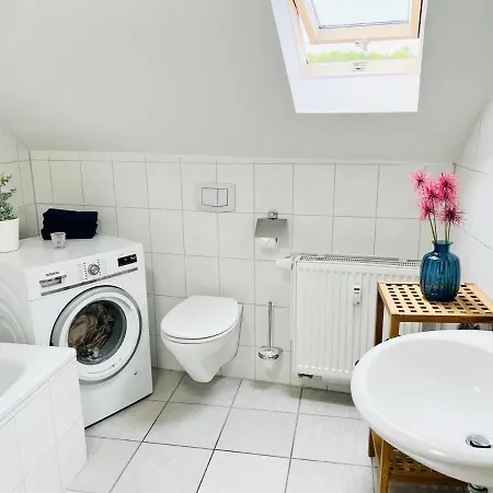 Luna -3 Schlafzimmer, Waschmaschine, Kueche, Wlan, Ca 15 Min Bis Zum Europa Park,