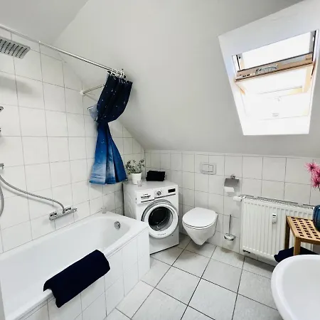 Luna -3 Schlafzimmer, Waschmaschine, Kueche, Wlan, Ca 15 Min Bis Zum Europa Park, Malterdingen