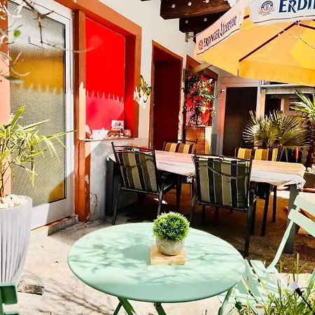 Luna -3 Schlafzimmer, Waschmaschine, Kueche, Wlan, Ca 15 Min Bis Zum Europa Park,